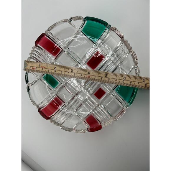 Vintage Home Beautiful Christmas Holiday Plaid Round Crystal Glass Salad‎ Plate - Picture 4 of 6